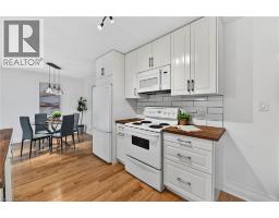 167 DARLINGTON Drive - 11