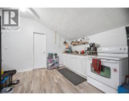 190 SHERIDAN Street - 45