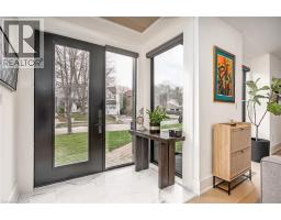327 GOODRAM Drive - 6