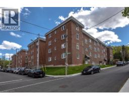 21 MOUNTWOOD Avenue UnitNo. 7 - 2