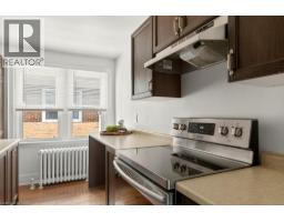 21 MOUNTWOOD Avenue UnitNo. 7 - 32