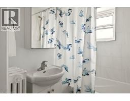 21 MOUNTWOOD Avenue UnitNo. 7 - 44