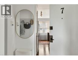 21 MOUNTWOOD Avenue UnitNo. 7 - 7