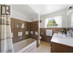 115 ONEIDA Boulevard - 12