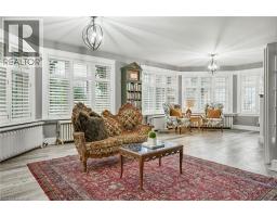 122 DUFFERIN Avenue - 15