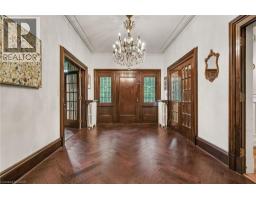 122 DUFFERIN Avenue - 8
