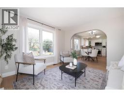 27 SCENIC WOOD Crescent - 12