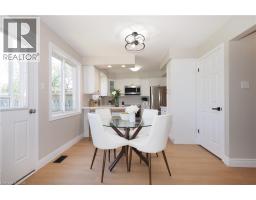 27 SCENIC WOOD Crescent - 13