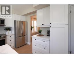 27 SCENIC WOOD Crescent - 17