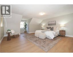 27 SCENIC WOOD Crescent - 19