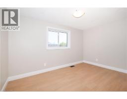27 SCENIC WOOD Crescent - 24
