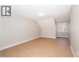 27 SCENIC WOOD Crescent - 26