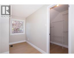 27 SCENIC WOOD Crescent - 27