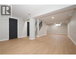27 SCENIC WOOD Crescent - 33