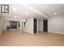 27 SCENIC WOOD Crescent - 34