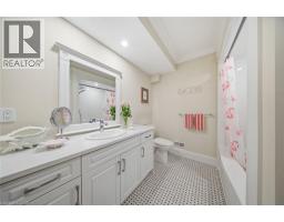 70 BROWN Street - 40