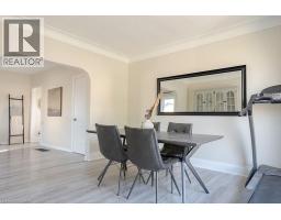 8 DUNDAS Street - 9