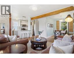 14 LORNE Crescent - 15