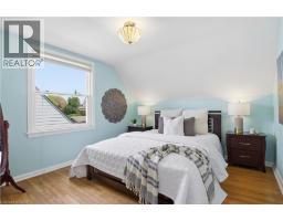 14 LORNE Crescent - 21