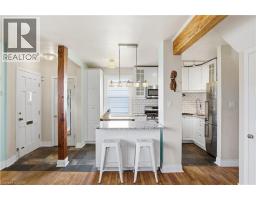 14 LORNE Crescent - 8