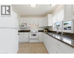 15 POND VIEW Drive - 11