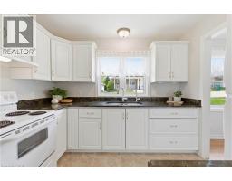 15 POND VIEW Drive - 14