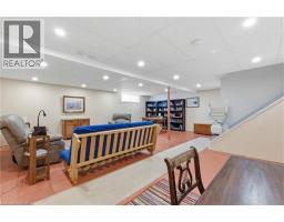 15 POND VIEW Drive - 31
