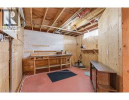 15 POND VIEW Drive - 32