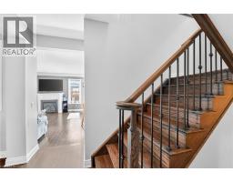 82 CHAUMONT Drive - 18