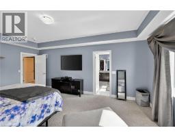 82 CHAUMONT Drive - 22