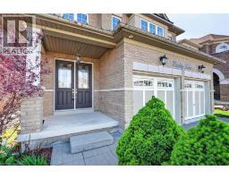 82 CHAUMONT Drive - 3