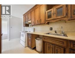 190 VANIER Drive - 12