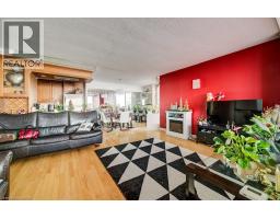 33 HARBOUR Square UnitNo. 2801 - 13