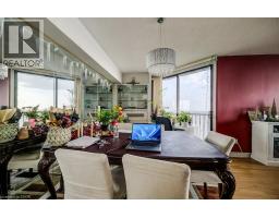 33 HARBOUR Square UnitNo. 2801 - 17