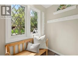 13 TWEEDSMUIR Avenue - 4
