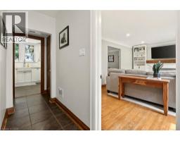 13 TWEEDSMUIR Avenue - 6