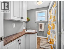 21 HILDA Street - 14