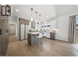 2815 RED MAPLE Avenue - 23