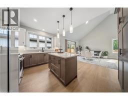 2815 RED MAPLE Avenue - 25