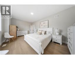 2815 RED MAPLE Avenue - 28