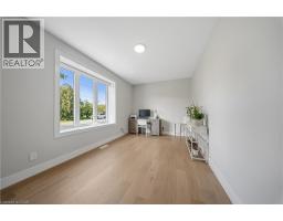 2815 RED MAPLE Avenue - 31