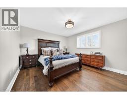 323 QUEEN VICTORIA Drive - 21
