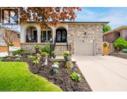 323 QUEEN VICTORIA Drive - 3