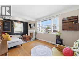 20 PEEL Street S - 29