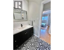 241 THORNER Drive - 22