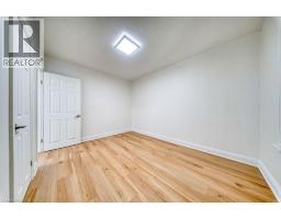 22 DAVID Avenue - 23