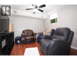15 DALES Drive - 34