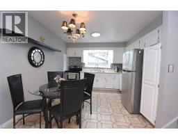 64 WINNETT Street N - 11