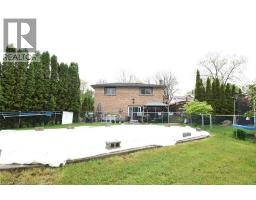 64 WINNETT Street N - 34