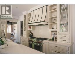 147 BEVERLY Court - 14